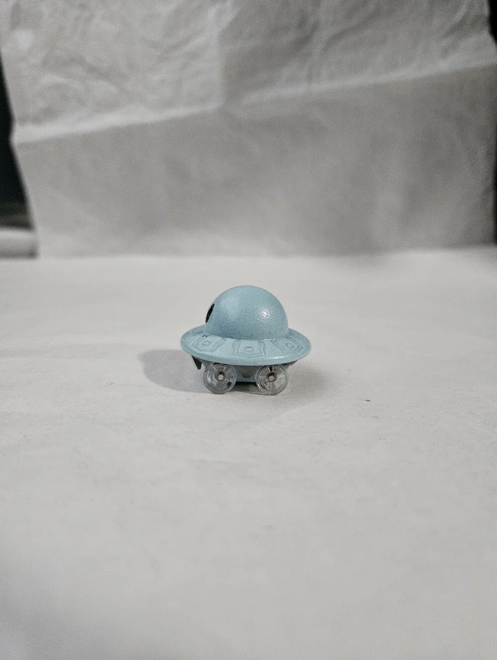 Disney Pixar Cars Mator UFO mini racer